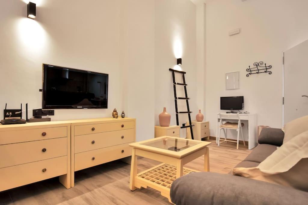 Moderno Loft En El Corazon Historico De Estepona - Casa Pepita 17 Ngoại thất bức ảnh